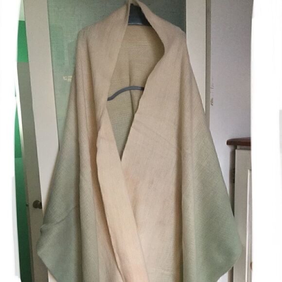 NWT Ombré scarf Sea Foam Green Ivory, wrap, shawl - Picture 5 of 6